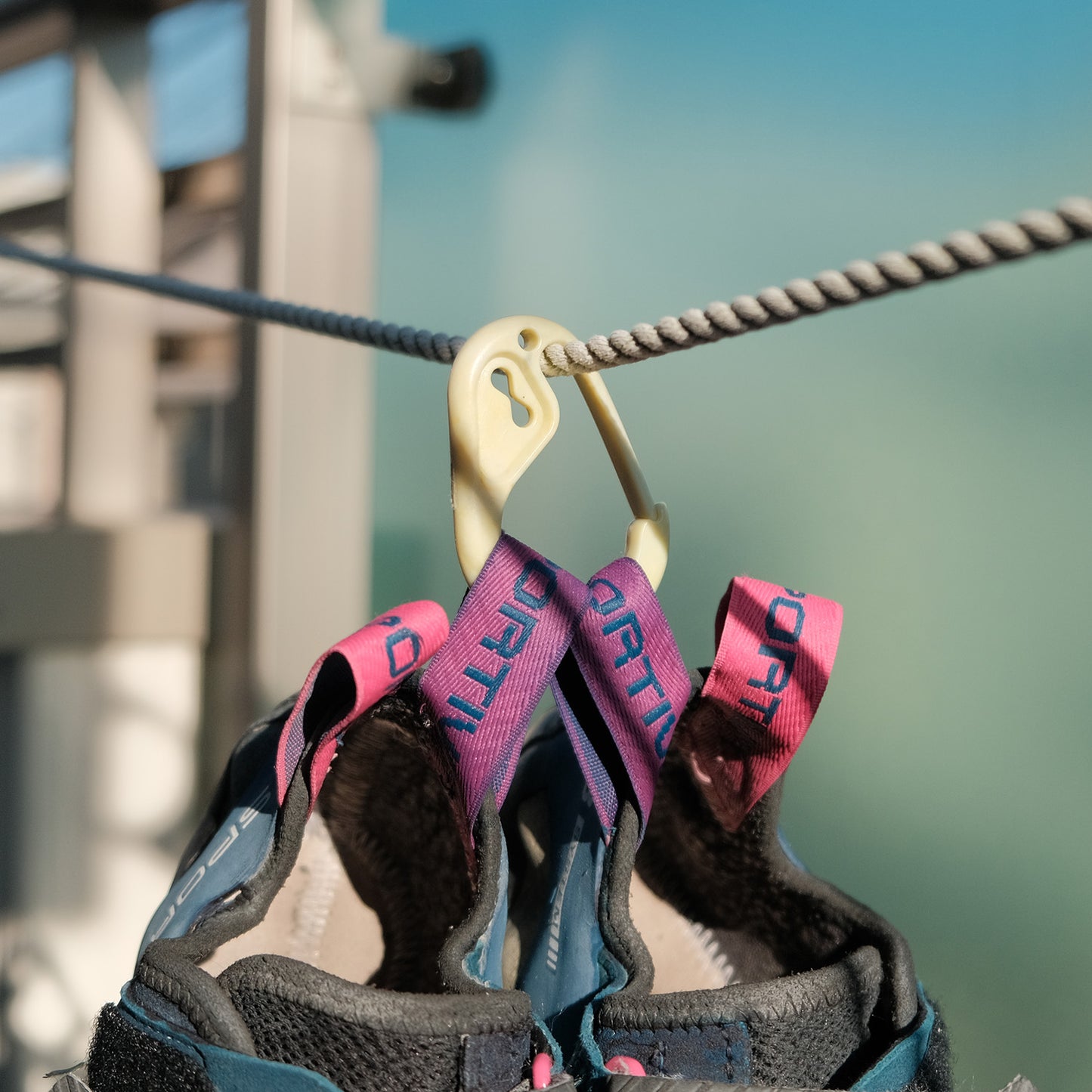 カーゴビナー（Mireia × Precious Plastic福井 コラボ）