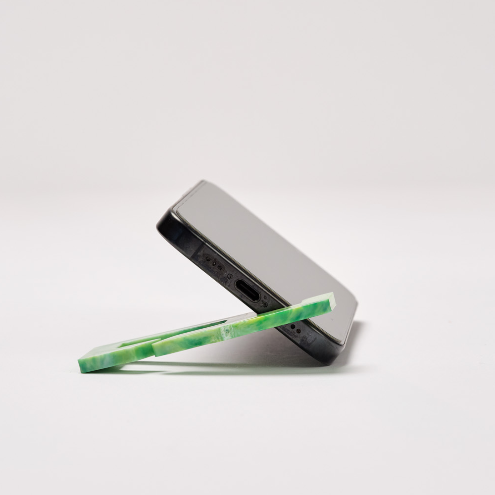 フック付きスマホスタンド
